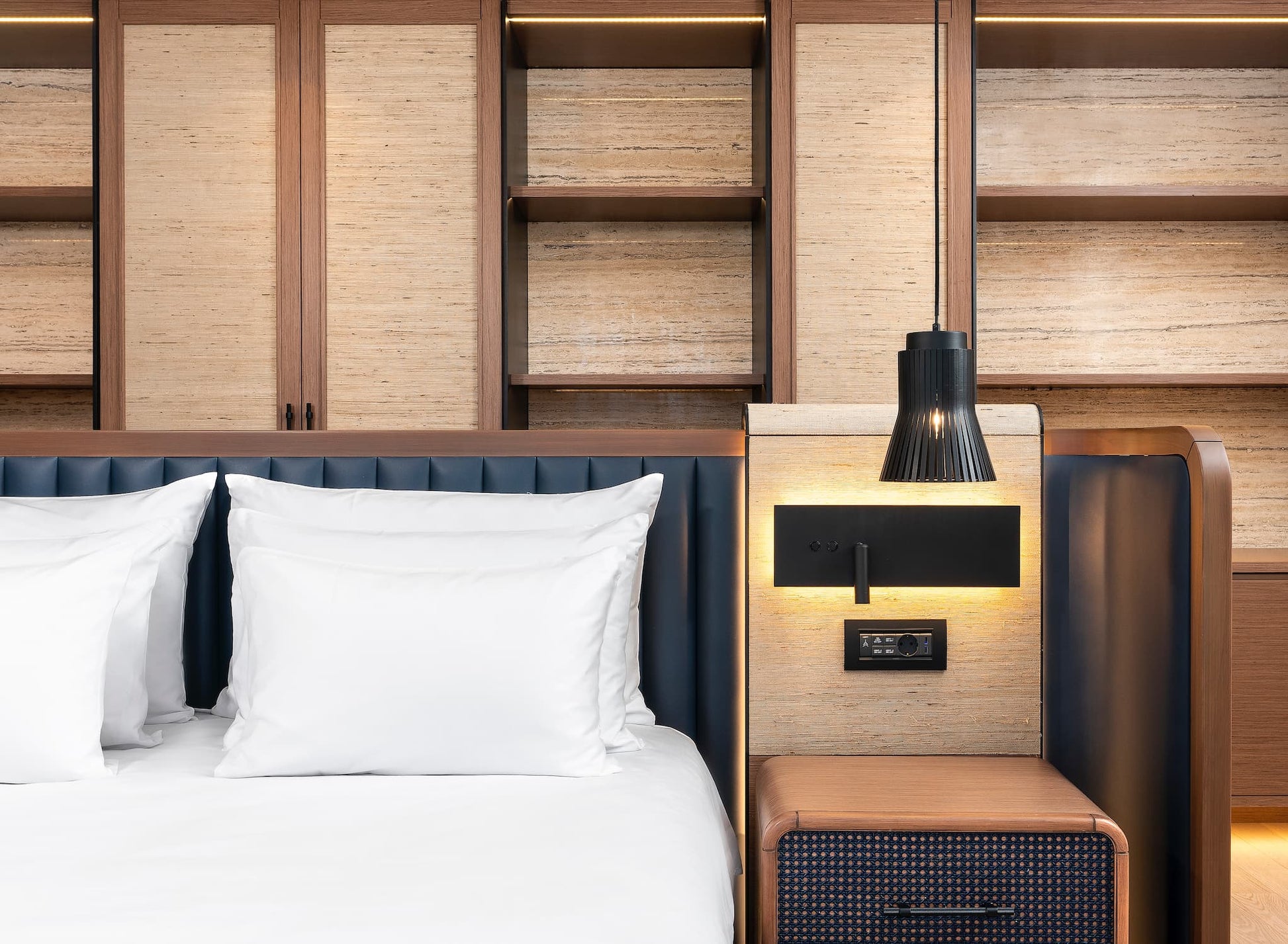 Full Pass Suite / per room (3 persons)